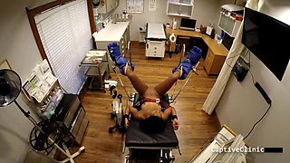 Minnie Rose Fucks Doctor Tampa - Petite Teen Creampie & Blowjob in Medical Parody