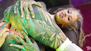 Double Ended Metal Dildo Fucking with Anuskatzz