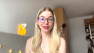 How to Be the Perfect Dominatrix (femdom)