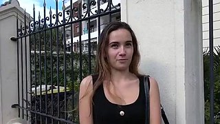 A French Real Amateur Explores Artsy Fuck Casting On