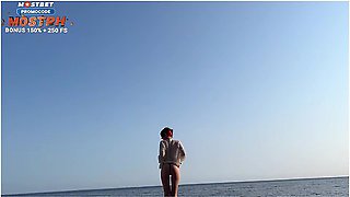 And Sex: Couples Quickie On Public Beach Sends Shockwaves