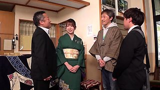 Tiny Japanese babe hardcore spitroasted