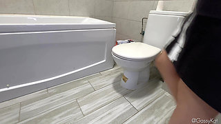 The Daily Toilet S2 Episode 23: Too Much Pumpkin Pie