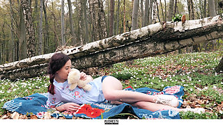 Meggy forest nymph, glass dildo in vagina and teddy bear