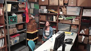 Ryan Mclane fucks his secretary Brooke Bliss in the office