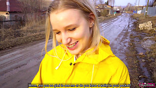 I Met My Ex-girlfriend, Teen Slut, She Offered to Give a Blowjob on the Street - POV