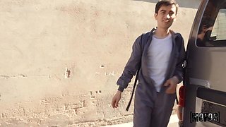 Jordi El Nino Polla’s Move with Valeria’s Need