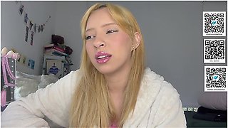 Julie Oliver - Joi Smoking And Cumming With You!