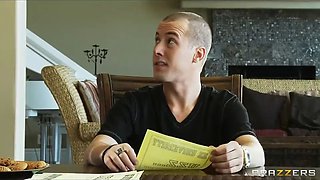 Brazzers - MILF Diana Prince fucked by college recruiter