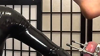 Pigbugs Femdom Sex 2: Humbler Fucking