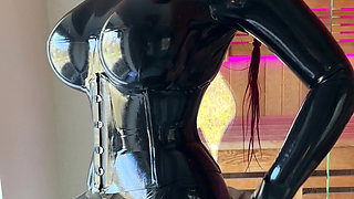 Black Rubber Wellness with Miss Fetilicious