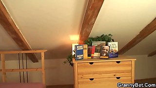 Screwing the bookworm