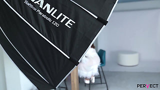 Minni-joy's Teases You Like the Peeker You Are in Her First Ever Solotoy Scene!