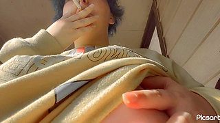 Smoking and Tit Play