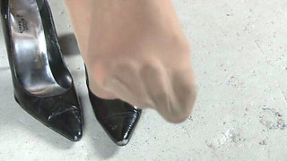 Boss Smelly Hose & Pump Domination