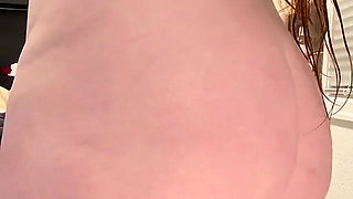 Naked Step Mom Twerking Wet After Shower
