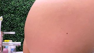 Blonde tight pussy babe solo toy fun in glamour masturbation