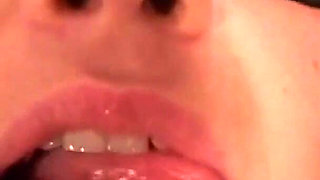 Cheating Housewife Wants a New Dick