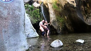 Dazzling blonde sustains a hardcore doggystyle