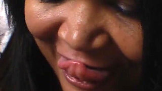 Hot Kisses Lesbian MILF Latina Vs Young