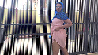THE  ARABIAN GIRL TRYING TO SQUIRT OUTISIDE NEAR THE ROAD