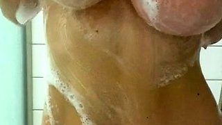 Awesome Big Boobs Blonde Masturbates In The Shower