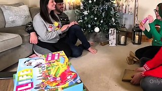 College Amateur Girls Throw Group Sex Party