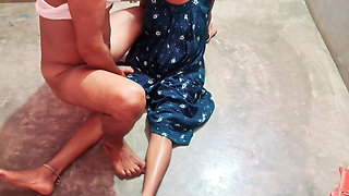 Desi Bhabhi Fucked Hardcore by Indian Village Devar While Taking Bath Real Homemade Video