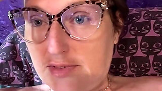 Wanna See Why I Love Small to Average Sized Dicks? Watch This Epic Pussy Play to Find Out!