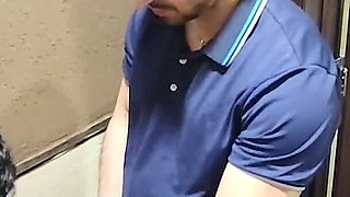 Amateur Babe Blowjob in The Toilet