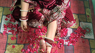 Desi Indian Suhagraat Sex Video, Beautiful Indian Bride First Night Sex