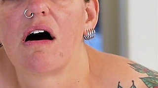 Carrie Capri Gets Fucked Doggie Style by Fucking Machine and Cums Hard!