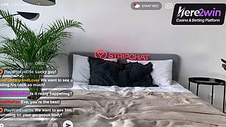 A adorable blond girl likes tough fuckfest with a delivery