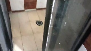 Risky quickie in a shower with my hot teen stepsister