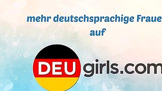 Deutscher Amateur-Teenager fickt eine Gurke