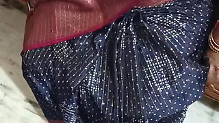 Desi Indian Beautiful Owner Aunty Fucking for Rent Closing