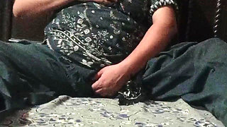 New hot bhabhi sex video big boobs press hot video full masti pakistani bhabhi