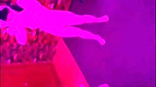 Chinese lezdom: Amateur, Xnxx  Lesbian Porn