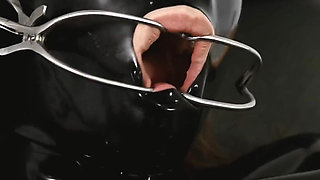 Tease and denial on gynchair in the Clinic with fucking machine