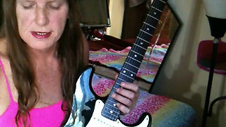 Lizzy Yum Vintage and Behind the Scenes 32