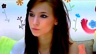 Gorgeous Facebook babe toys her ass on webcam