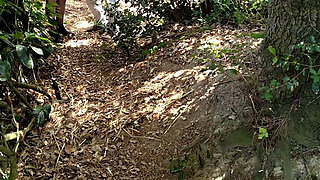 First Outdoor Video in the Woods French