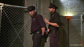 Good Cop - Bad Cop