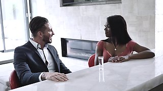 Ana Foxxx & Evi Rei seduce Quinton James in a steamy threesome