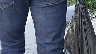 Perverted Guy Researching "cooking" on His Girlfriend's Body, Claiming Natural Is Best