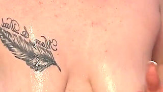 Wet Foot Fetish & Spitting Games and Solo Squirt