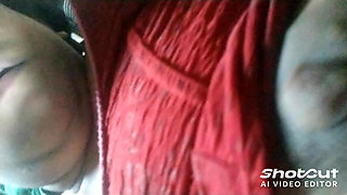 Hot bhabhi ki Desi chuchi rasgulle wali