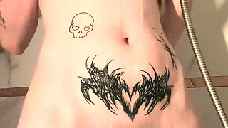 Big Cock Shemale Jerking Off