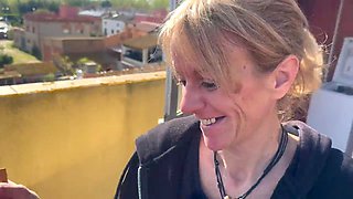 WASHING MACHINE ROOM - THE NEIGHBOUR SUCKS COCK AND I CUM IN HER