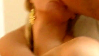 Guy invites blonde skinny teen tinder date and fucks her